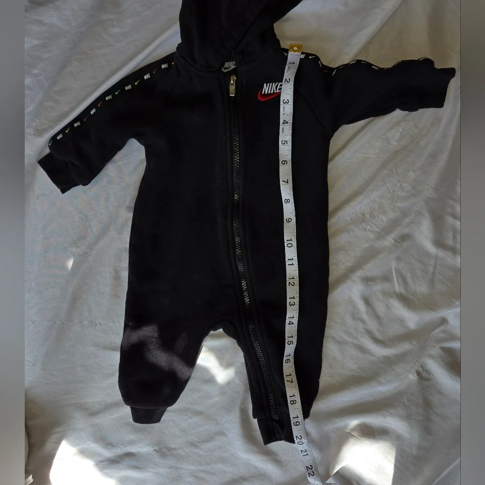 Nike Black Baby Boys Zip Up Hooded Winter Outfit 6-9 Months Coveralls Jumpsuit